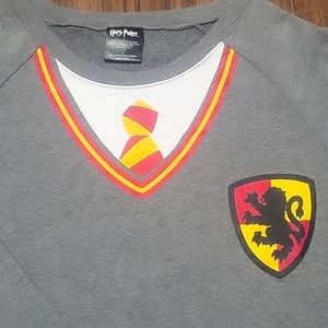 Harry Potter Griffindor gray sweater womans size medium